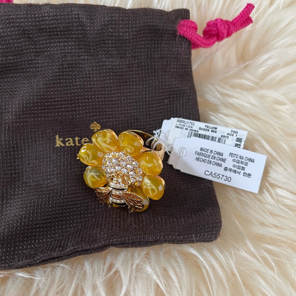 NWT 100% AUTH Kate Spade Yellow Flower Queen Bee Cocktail Ring Sz 7 - Picture 2 of 9